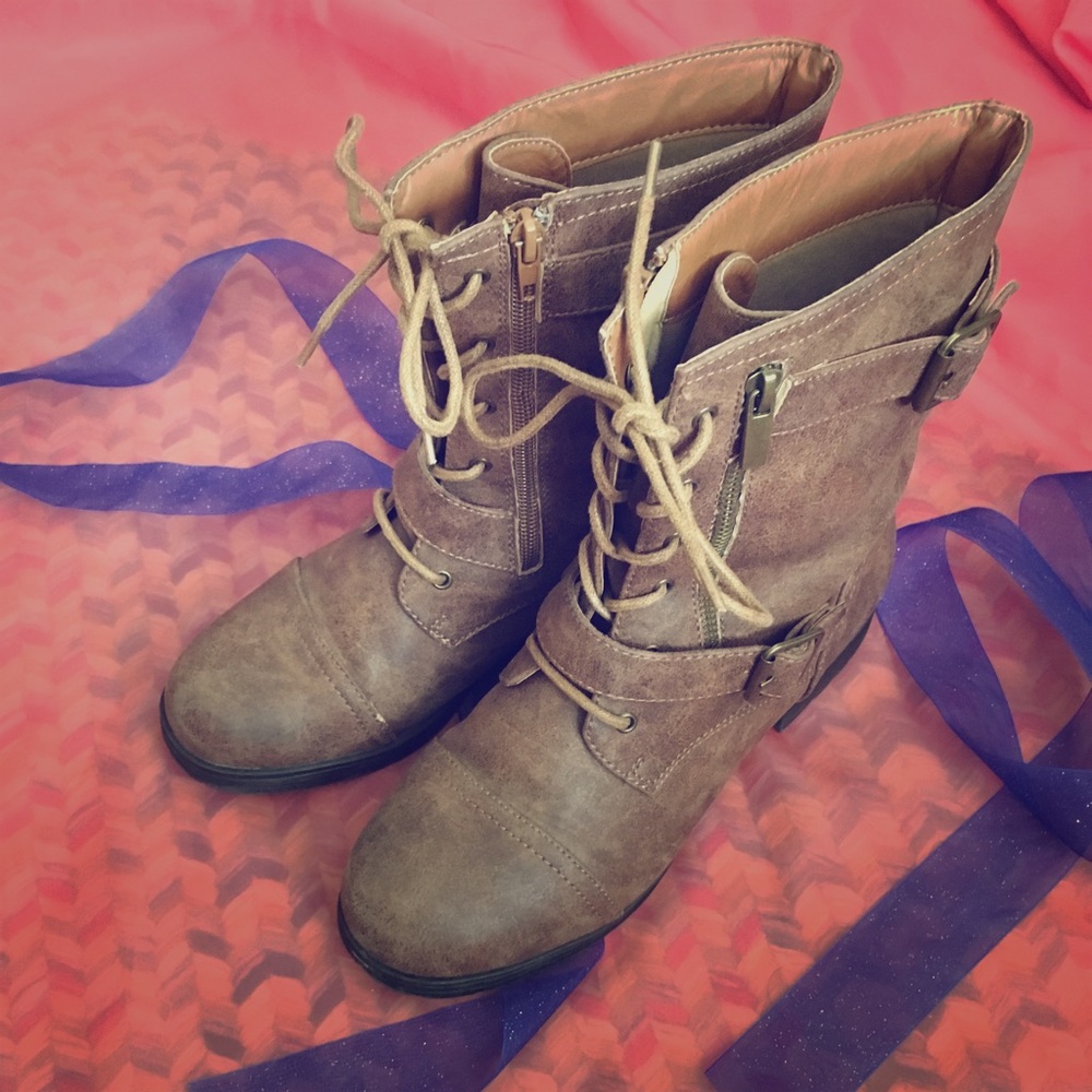 Brown JustFab boots